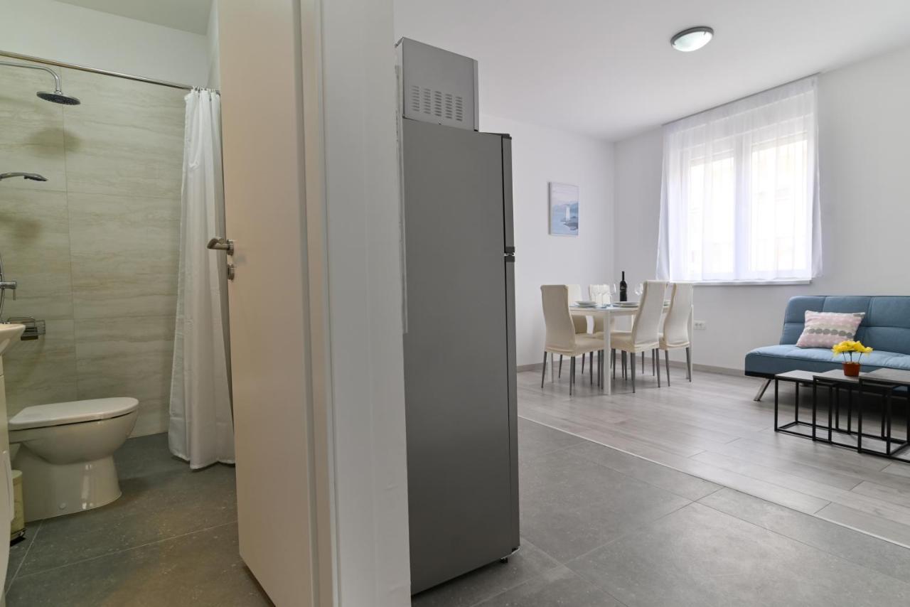 Apartmani Castrum Kaštela Екстериор снимка